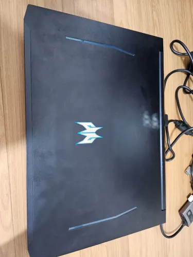 Notebook acer predator helios 300 | i7/RTX 2070<br><br>R$4.500 PONTA GROSSA,