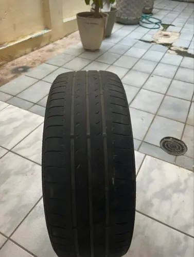 Pneu usado aro 195 55/15