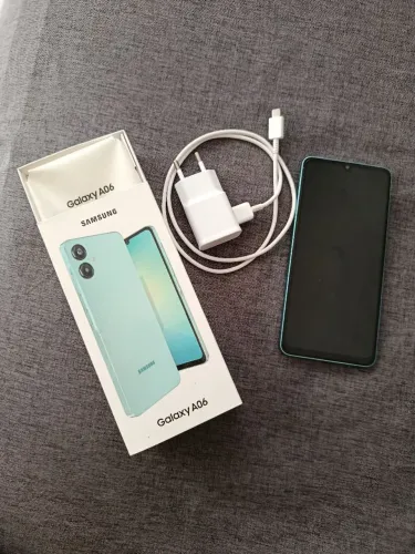 Celular Samsung A06