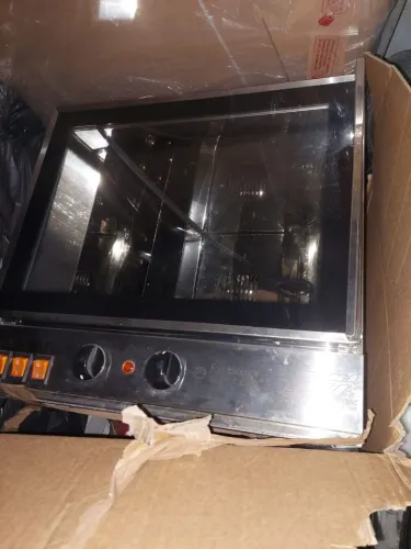 Forno elétrico giratório