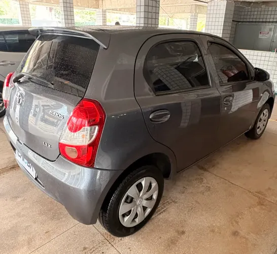 Toyota Etios X 1.3 Flex 16V 5P Mec. 2016