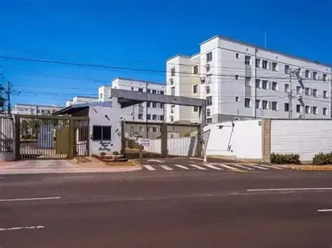 Apartamento Porteira Fechada no Castelo de Luxemburgo