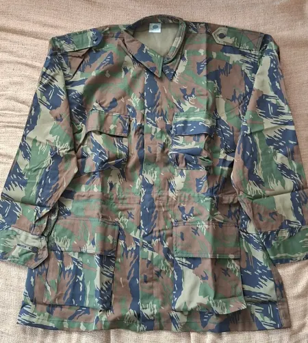 Casaco Camuflado