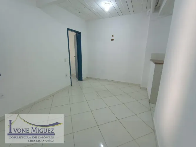 Kitnet em Centro - Miguel Pereira, RJ