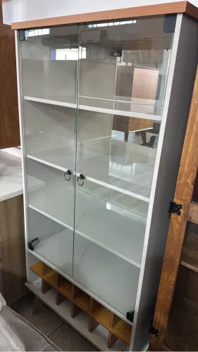 Cristaleira Seller Nova Pronta Entrega 