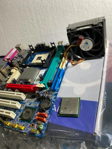 Kit Retrô Celeron D 2.53GHz + Placa Mãe LGA 775 AGP + Cooler