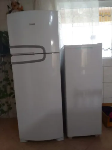Geladeira e freezer consul