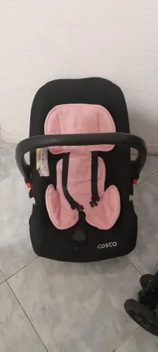 Kit bebê conforto e carrinho menina