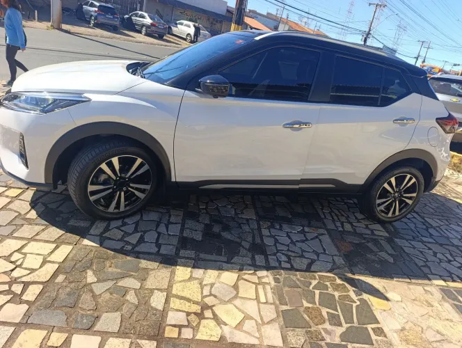 Nissan Kicks Exclusive 1.6 16V Flex AUT 2022