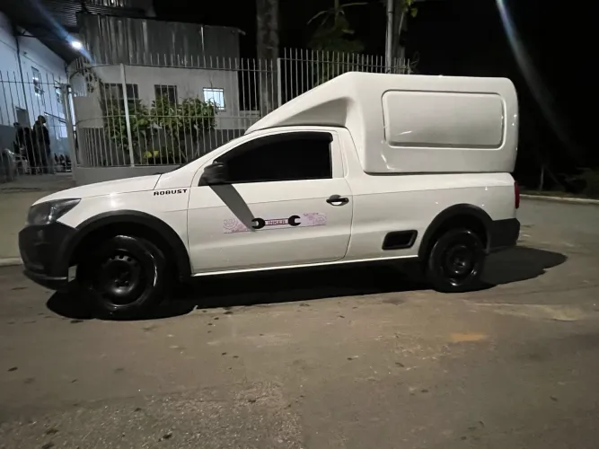 Volkswagen Saveiro Robust 1.6 Total Flex 8V 2017