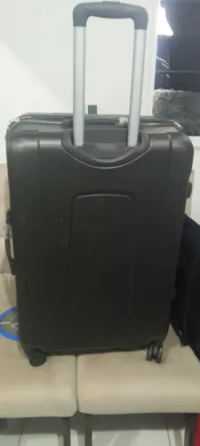 Mala de viagem novinha 300,00