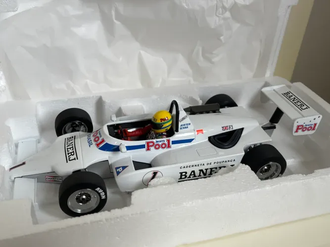 Ayrton Senna F1 Minichamps 1:18 Ralt Toyota RT3 British Champion 1983