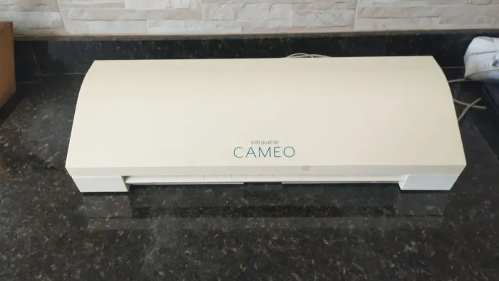 Silhouette cameo 3