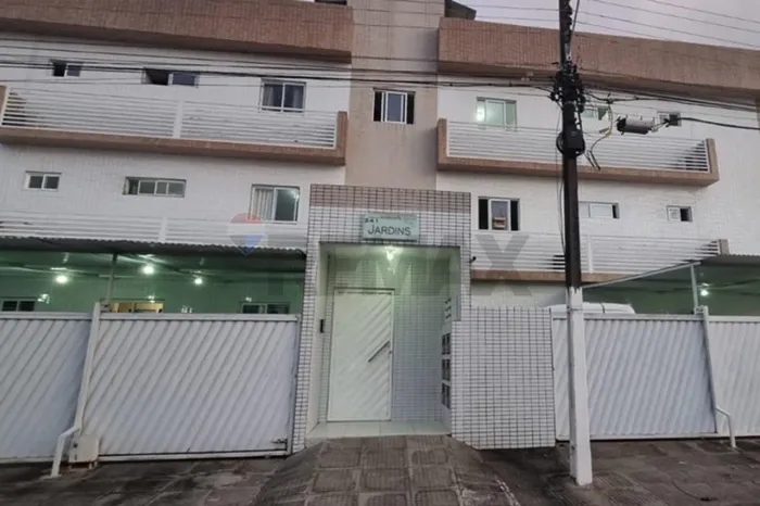 Apartamento em Oitizeiro: 2 quartos sendo 1 suíte, ótimo preço!