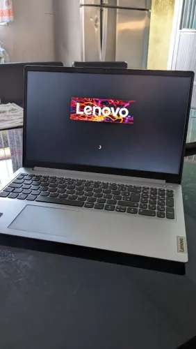 Notebook Lenovo