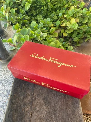 Caixa de sapato SALVATORE FERRAGAMO