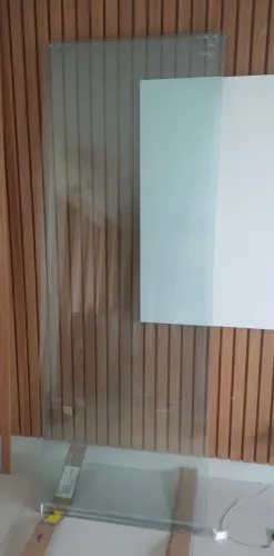 Porta de vidro Blindex 4 folhas, Sendo 1 fica e 3 móveis 