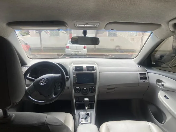 Toyota Corolla XLI 1.8/1.8 Flex 16V Aut. 2012