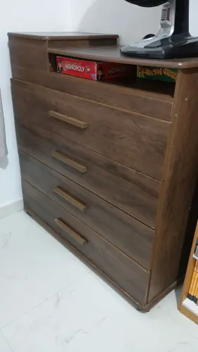 Cômoda 4 gavetas