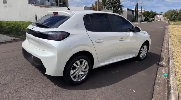 Peugeot 208 Griffe 1.6 Flex 16V 5P Aut. 2022