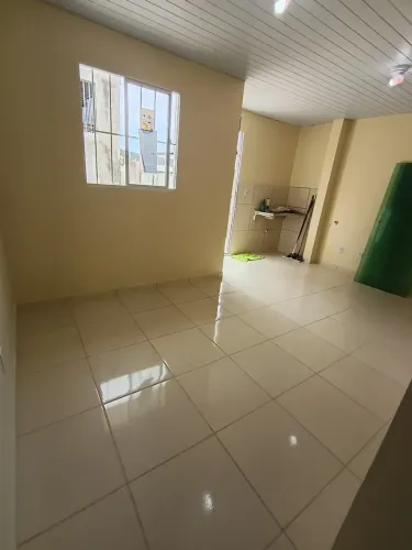 Casa Zerada Térreo, 2 Quartos, Não paga energia e nem água, sem Garagem, Caução