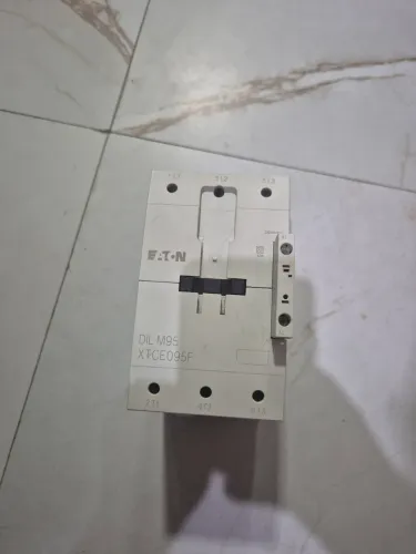 Contator tripolar 95A, 220v