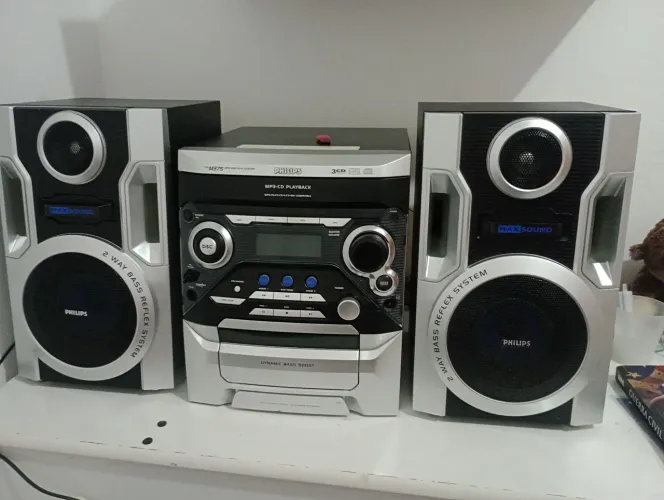 MINI SISTEM PHILIPS FWM375 MP3 MINI HI FI SYSTEM.