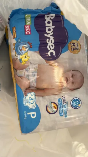Vendo 2 pacotes de fralda P Babysec 42unid