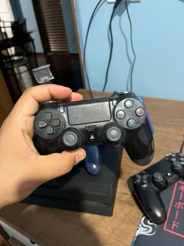 Controle PS4 Original DualShock 4 (Preto) - Funcionando Perfeitamente