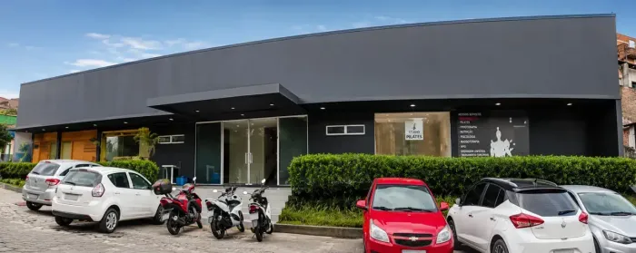 Galeria para venda com 1800 metros quadrados em Mangabeiras - Maceió - AL
