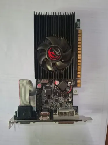 Placa de Vídeo NVIDIA GeForce GT 210 1GB DDR3