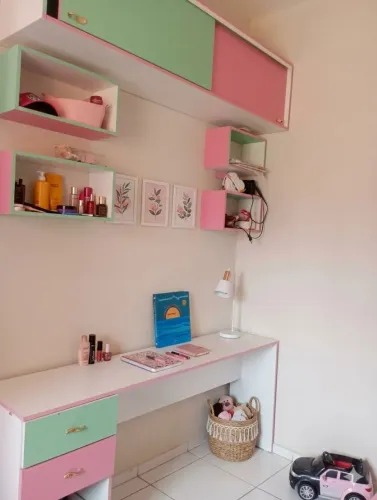 Armário quarto de menina