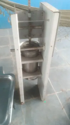 Máquina para fazer linguiça 