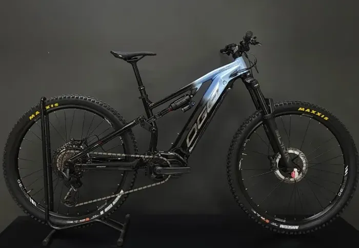 BICICLETA ELETRICA OGGI RAZZO PRO SRAM EAGLE 12V 2026 T130