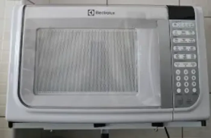 Microondas Eletrolux MEF 41