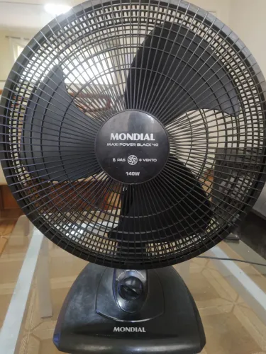 Ventilador marca mondial