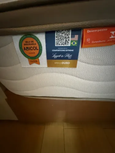 Cama king size colchão box e cabeceira 