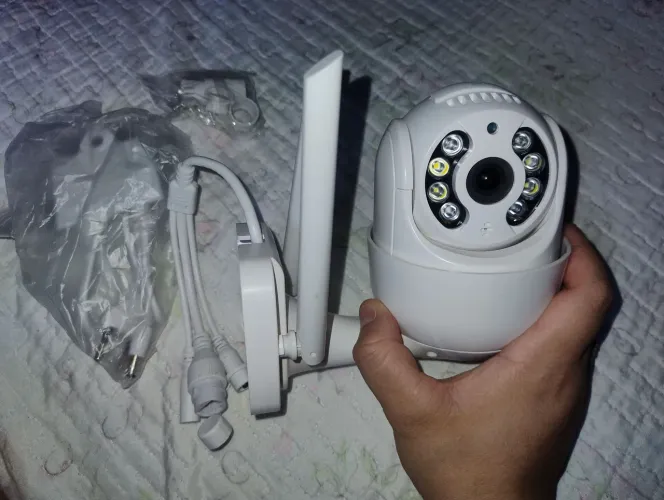 Câmera Externa HD 1080p à prova d'água com infravermelho - Branco