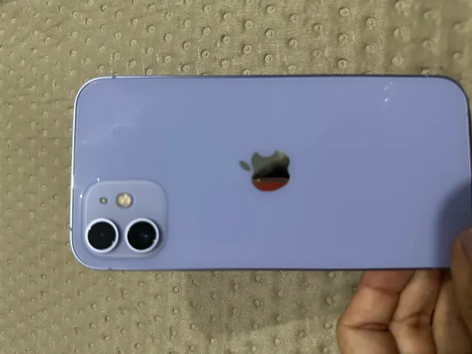 iPhone 12