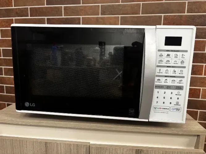 Microondas LG 30 litros