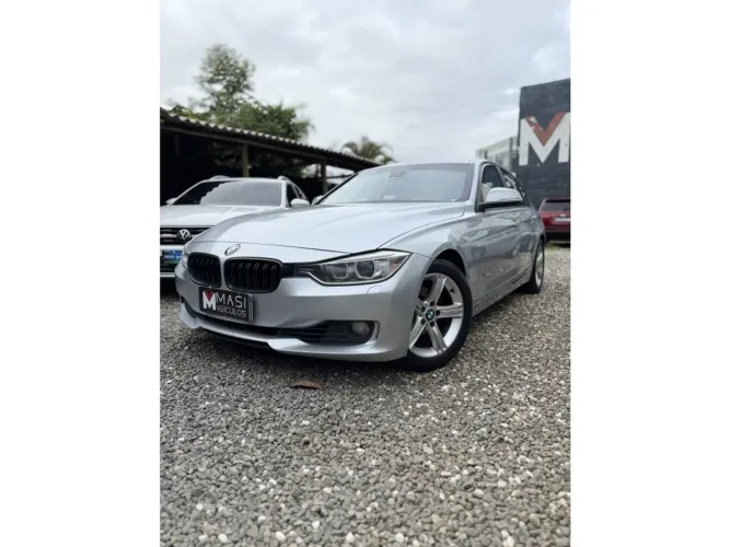 BMW 320I A 2.0 Turbo/activeflex 16V 184cv 4P 2015