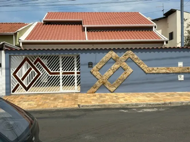 Casa 3 dorm um com suíte