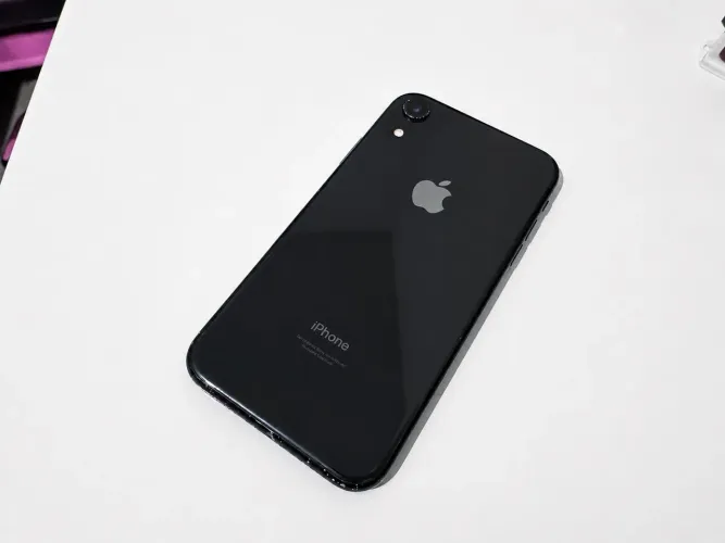 iPhone XR 64gb