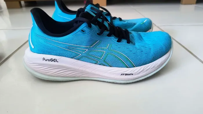 Vendo Asics Gel Cumulus 26