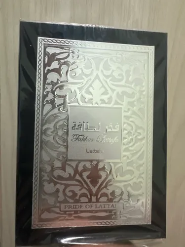 Perfume Arabe Lattafa Fakhar Black 100ml