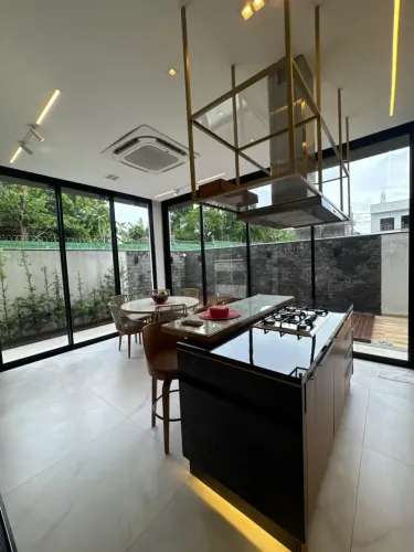 Excelente Casa Duplex Condomínio Estoril 4 suítes em Novo Aleixo - Manaus - AM