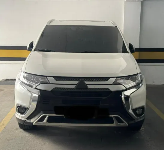 Mitsubishi Outlander HPE 2.0 16V 5P Aut. 2022