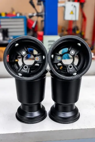 Rodas Douglas Magnésio para Kart - Originais - Excelente Estado