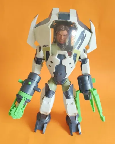 Boneco max steel armadura suprema 