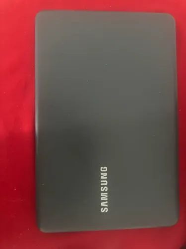 V> Not book Samsung i3